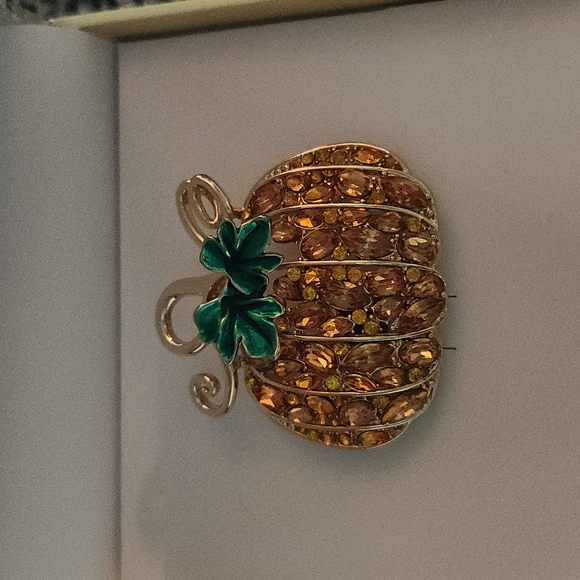 Charter Club Pave Pumpkin Pin - Picture 2 of 3